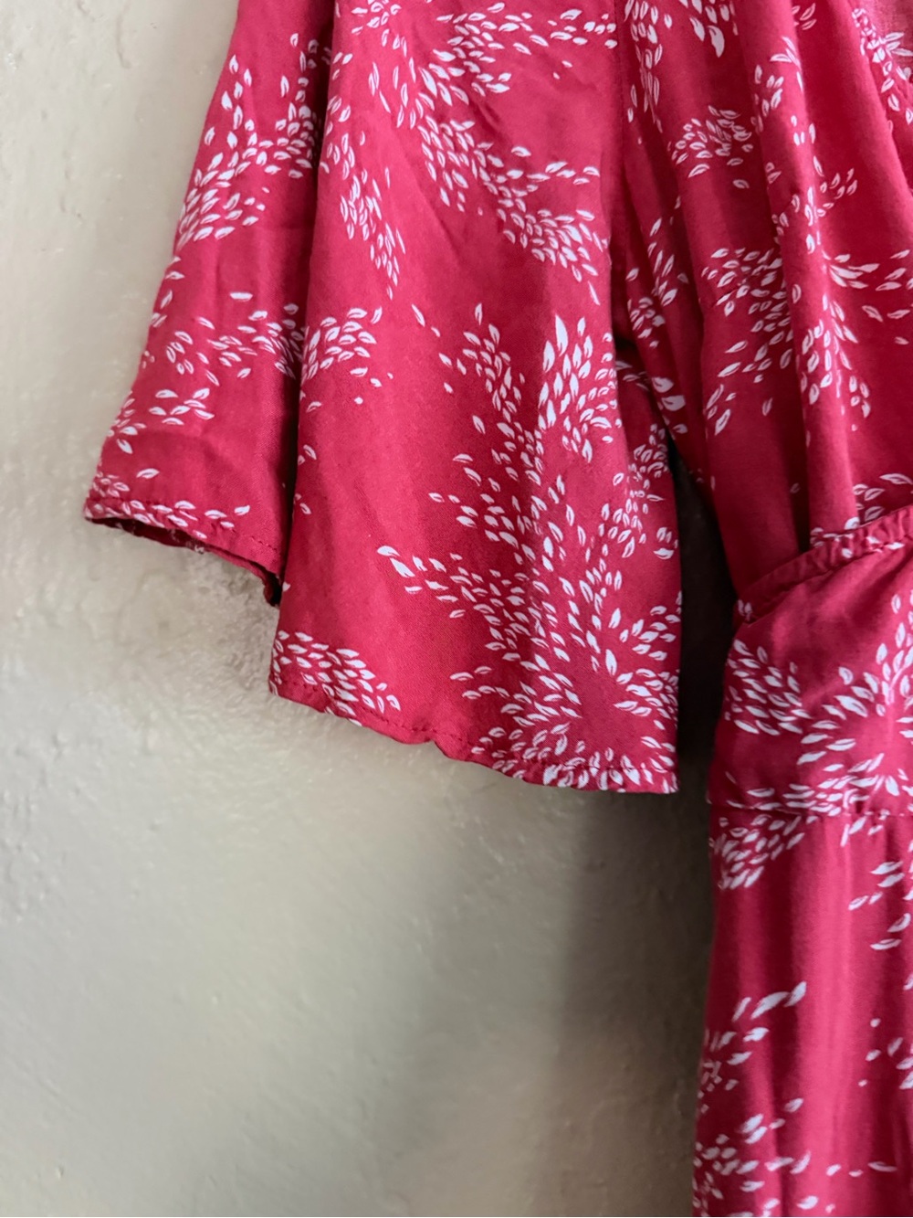 Princess Polly Red Printed Wrap Romper with Flutter Sleeves - Picture 6 of 8